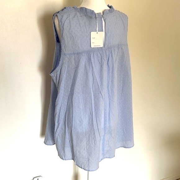 NWT Davi & Dani Clip Dot Sleeveless Blouse - Picture 2 of 6